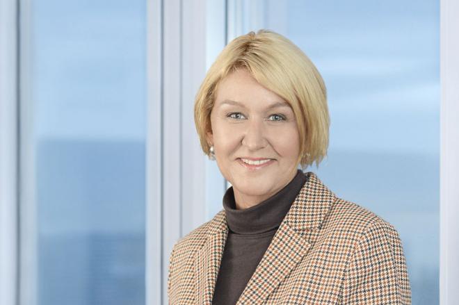 Sabine Kämper Net Worth